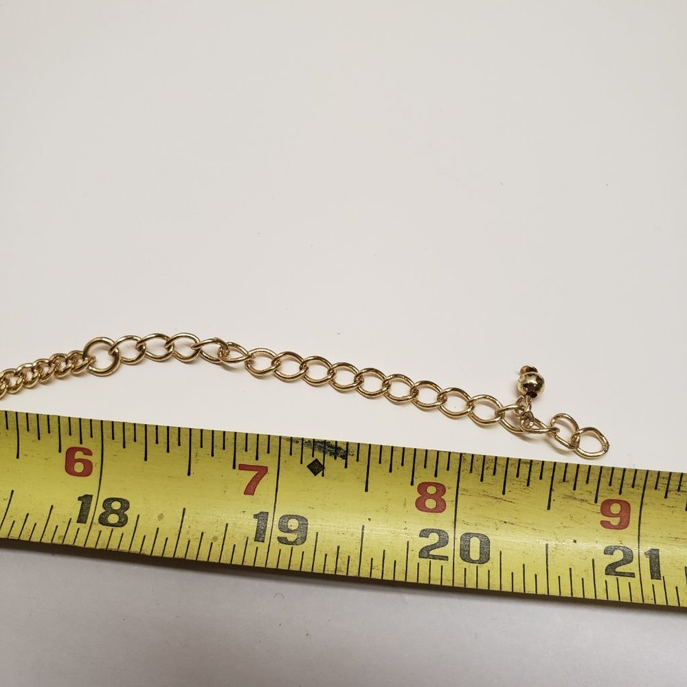 Unique Chain Cluster Bib Necklace - Picture 5 of 5